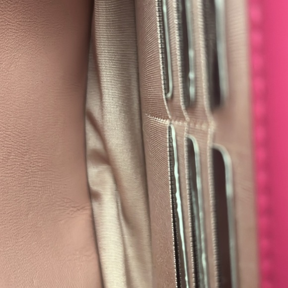 New Certified Authentic Chanel Wallet on Chain series 24 - Picture 9 of 9